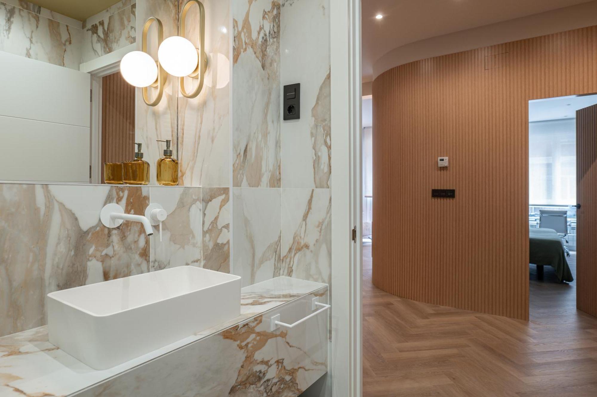 Appartement Premium With Parking By Aston